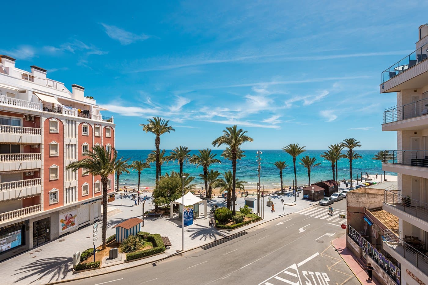 Sol y Mar